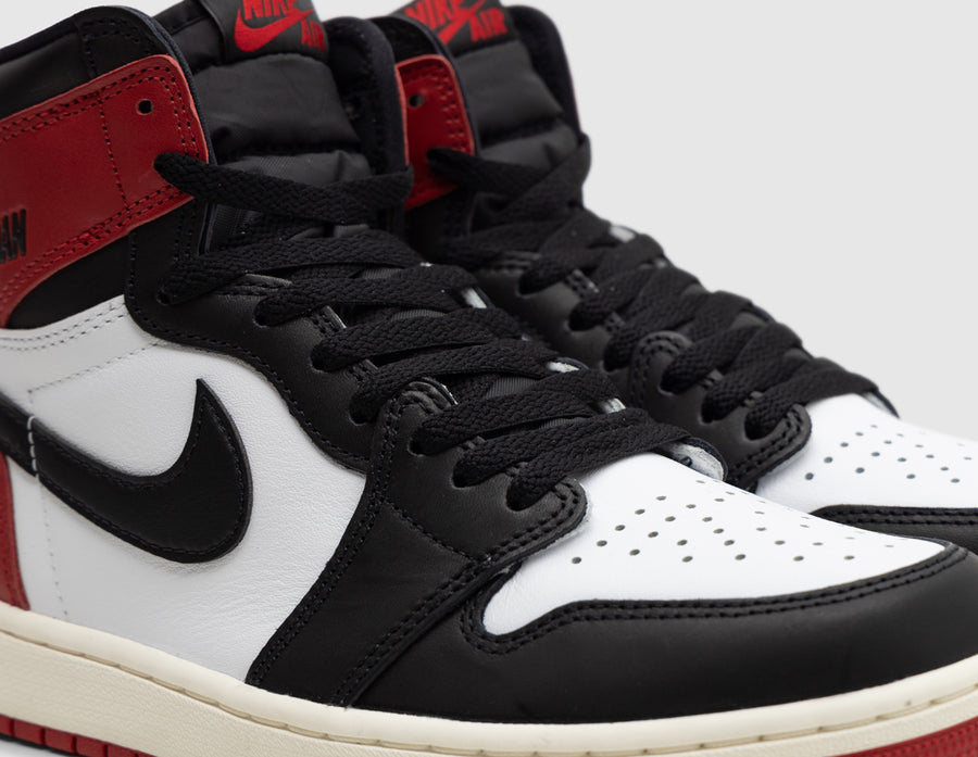 Jordan 1 Retro High OG White / Black - Varsity Red