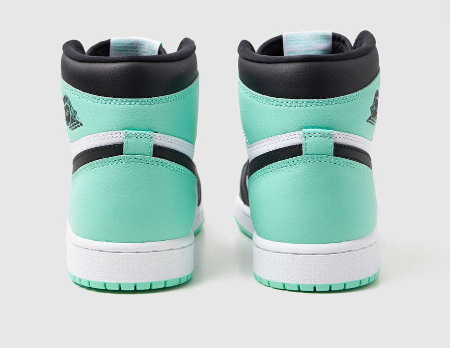 Jordan 1 Retro High OG Remastered White / Black - Green Glow