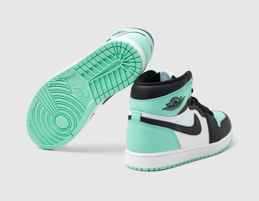 Jordan 1 Retro High OG Remastered White / Black - Green Glow
