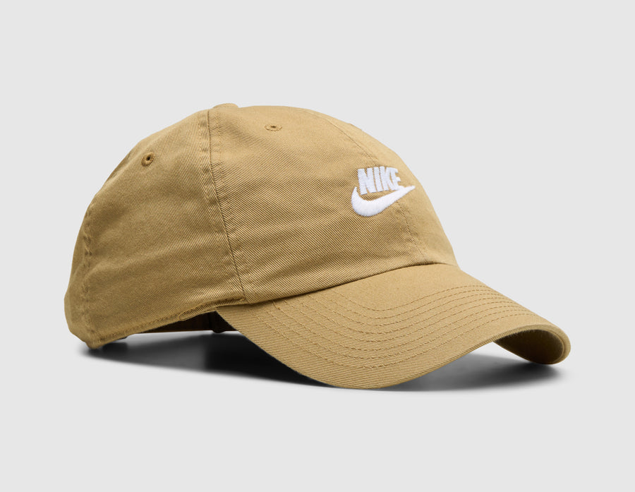 Nike Club Unstructured Futura Wash Cap Beige / White