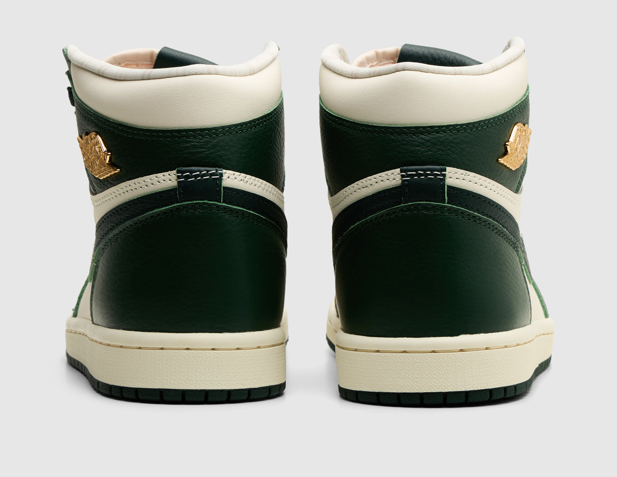 Jordan Women's 1 Retro High OG Pale Ivory / Pro Green – size? Canada