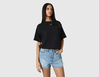 Nike Women's Essential T-shirt Black / White