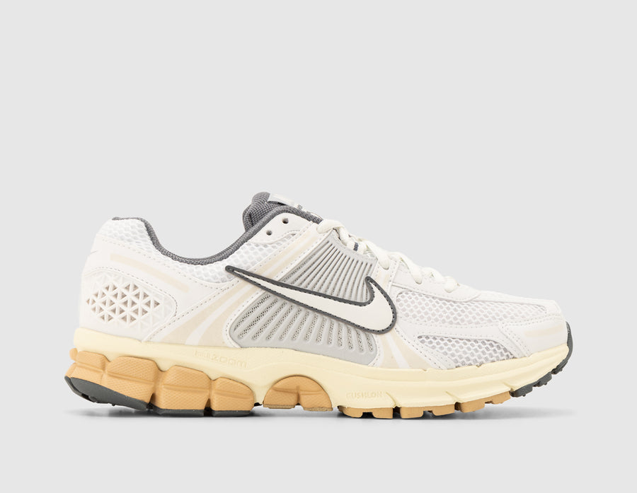 Nike Women's Zoom Vomero 5 Summit White / Pure Platinum