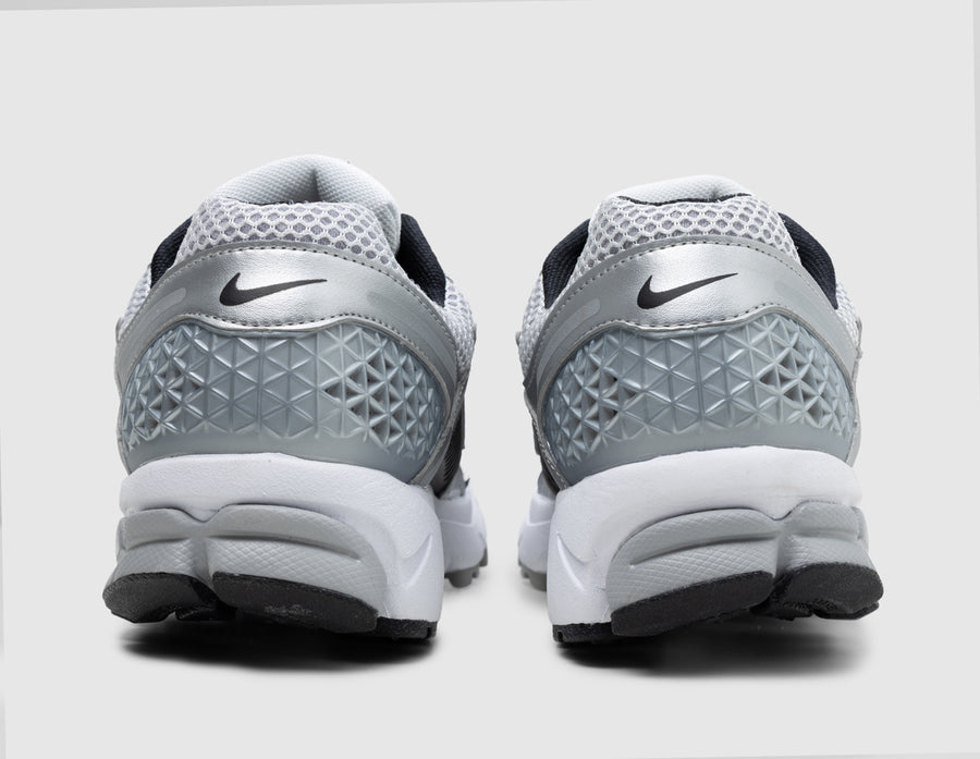 Nike Zoom Vomero 5 Metallic Silver / Black - Pure Platinum