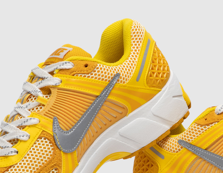 Nike Zoom Vomero 5 PRM Yellow Strike / Metallic Silver