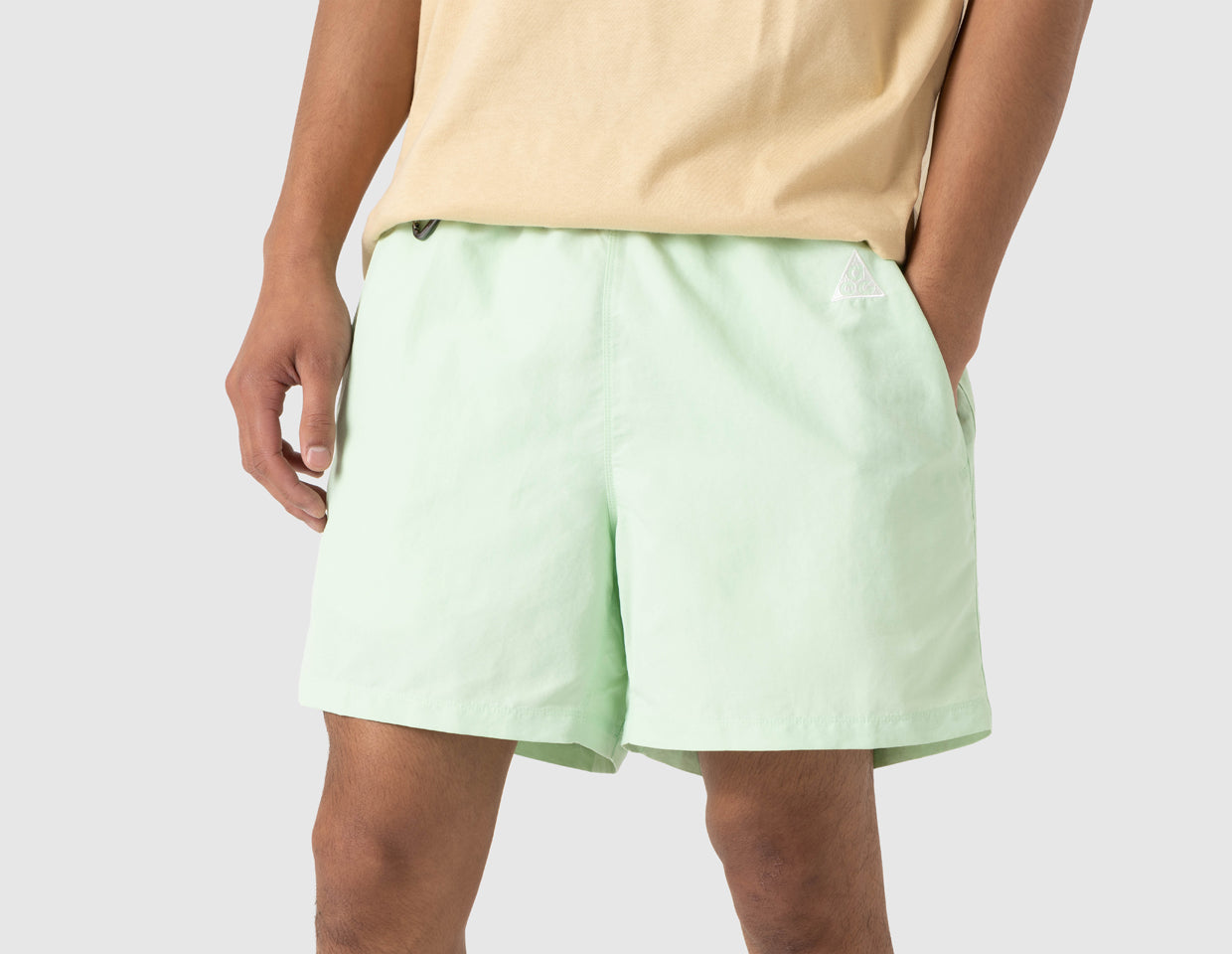 nike acg men's woven shorts