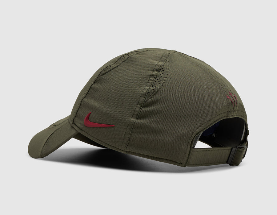 Nike NOCTA S.S.C. Cap Cargo Khaki / Team Red