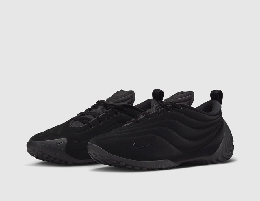 Nike Women's Astra Ultra Black / Black