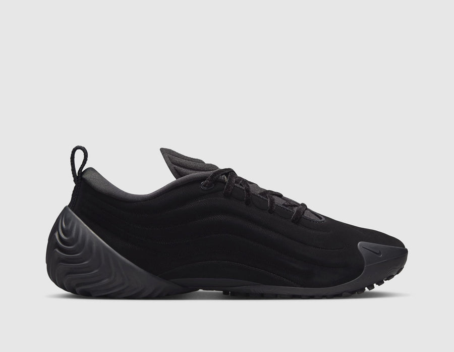 Nike Women's Astra Ultra Black / Black