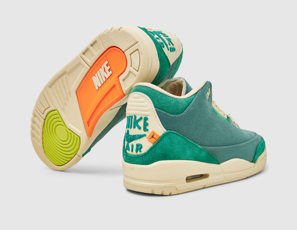 Jordan x Nina Chanel Abney 3 Retro OG SP Bicoastal / Black