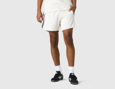 adidas Originals Adicolor Classics Waffle Shorts / Wonder White