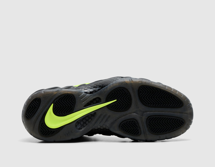 Nike Air Foamposite Pro Black / Voltage Yellow
