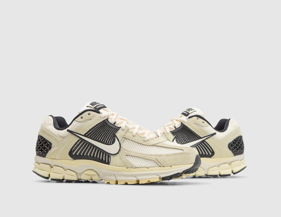 Nike Zoom Vomero 5 Alabaster / Pale Ivory - Black