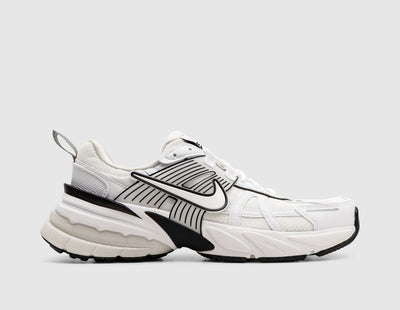 Nike Women's V2K Run White / White - Platinum Tint - Sneakers