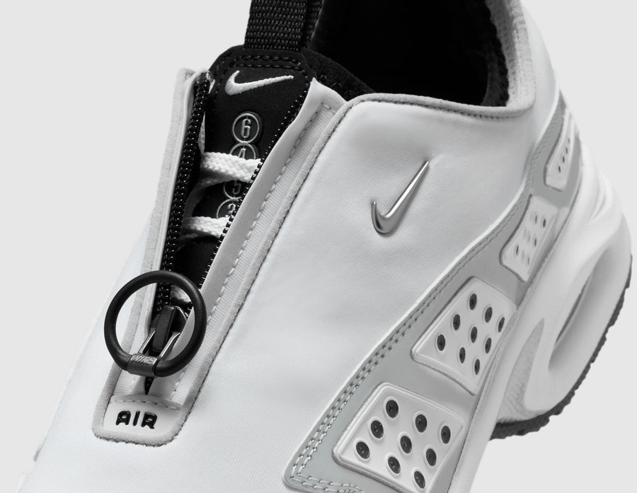 Nike Women's Air Max SNDR White / Metallic Silver - Black