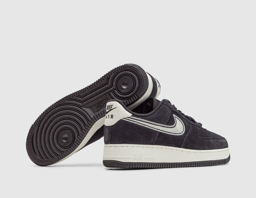 Nike Air Force 1 '07 LV8 Black / Sail