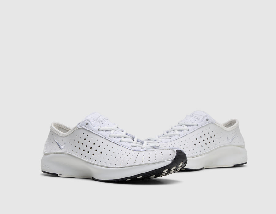 Nike Women's Air Superfly White / Metallic Silver - Black