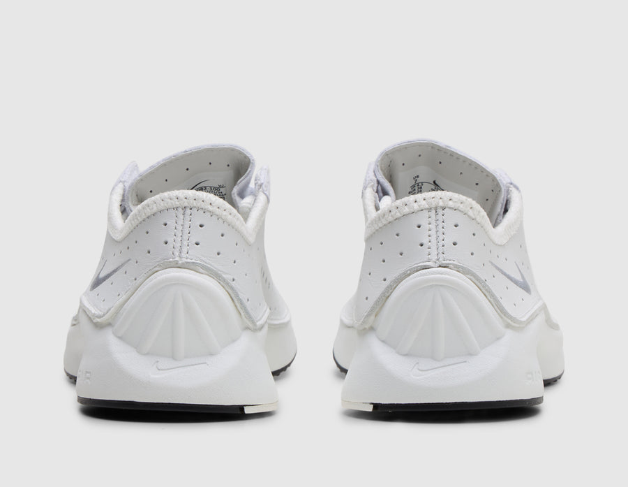 Nike Women's Air Superfly White / Metallic Silver - Black