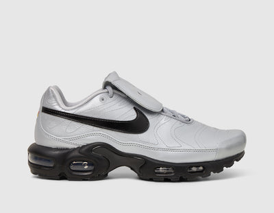 Nike Air Max Plus Tiempo Wolf Grey / Black - Metallic Silver - Sneakers