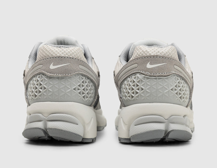 Nike Women's Zoom Vomero 5 Pure Platinum / Summit White - Platinum Tint