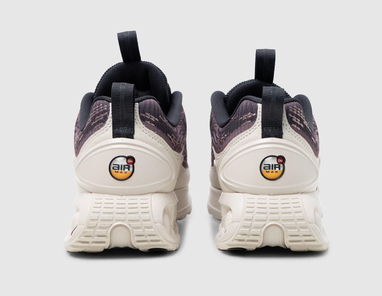 NIKE W AIR MAX DN 23.5㎝ Nike Air Max Dn SP Smokey Mauve / Smokey Mauve - Desert Sand
