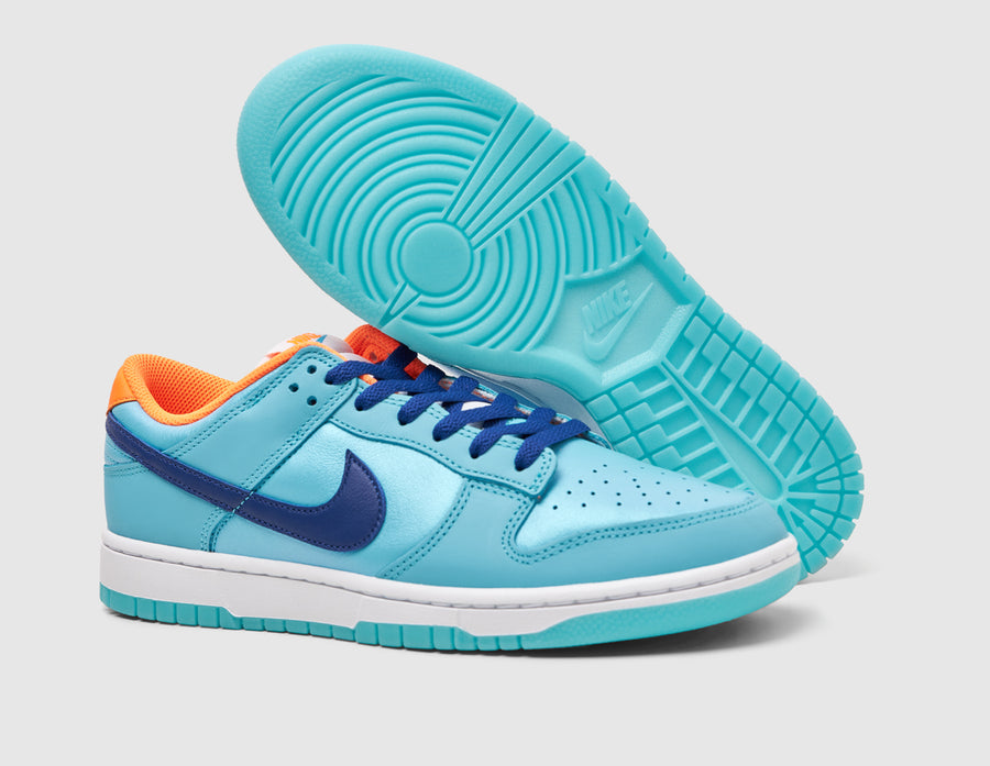 Orange and teal nikes discount