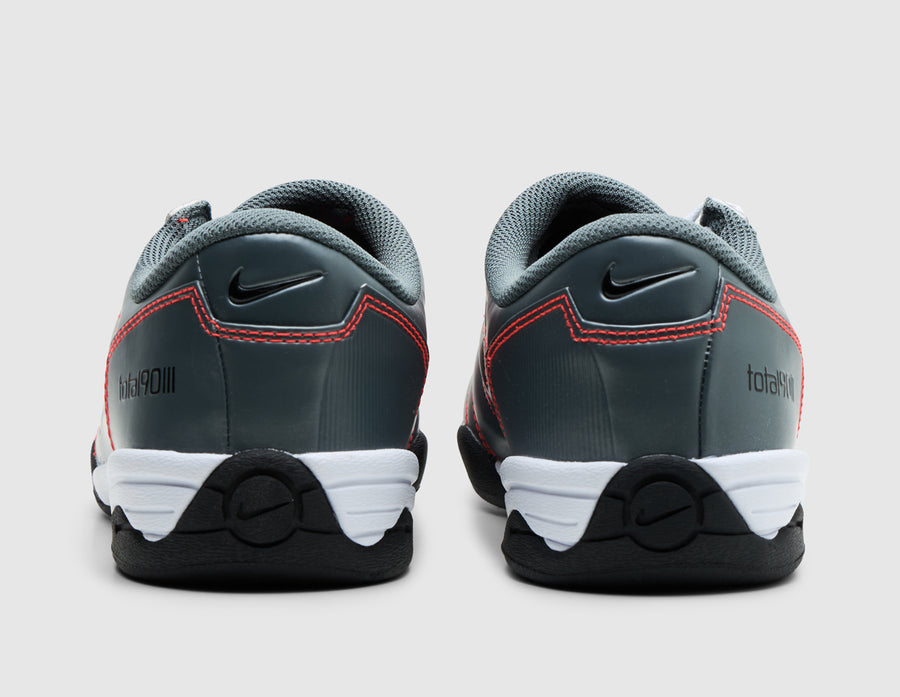Nike Total 90 Smoke Grey / Black - Bright Crimson