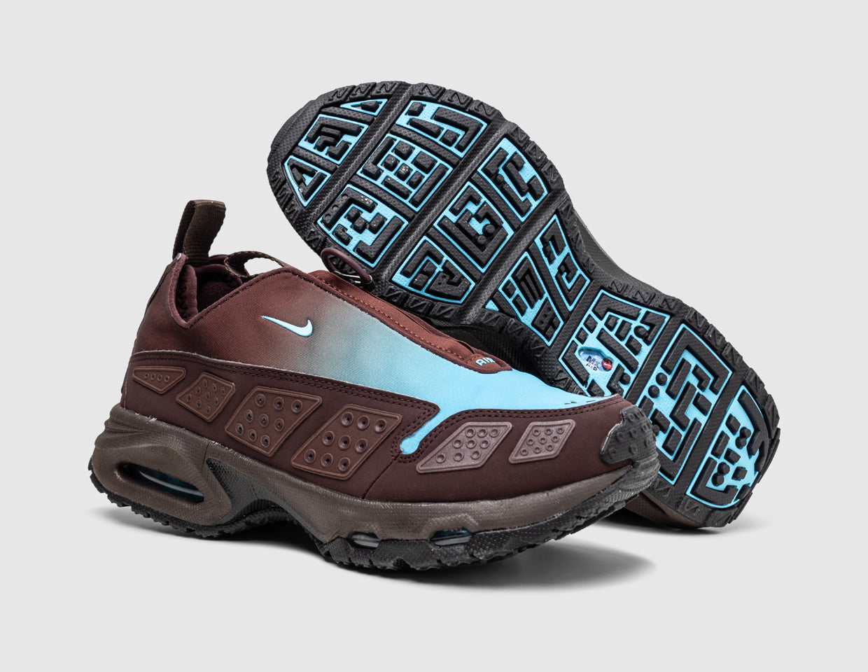 Nike Women's Air Max SNDR Burgundy Crush / Baltic Blue - Baroque