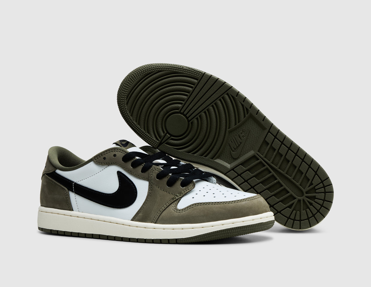 Jordan 1 Retro Low Medium Olive / Black - Summit White – size? Canada