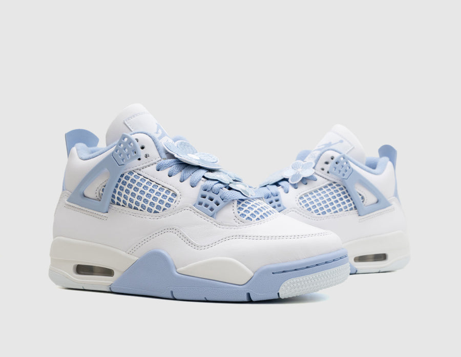 Jordan Women's 4 Retro White / Aluminum - Blue Tint
