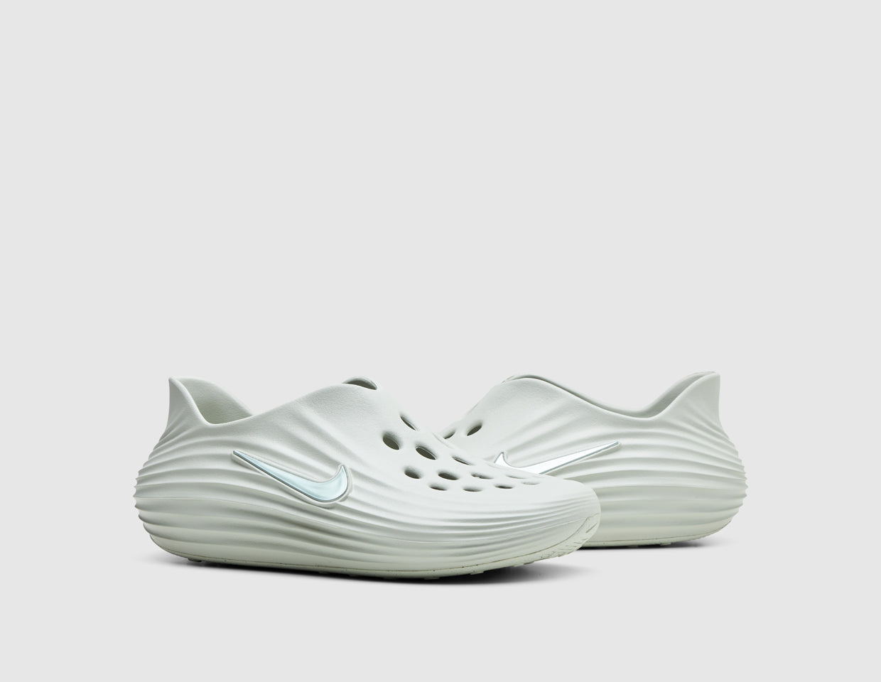 Nike ReactX Rejuvn8 Spruce Aura / Light Silver – size? Canada