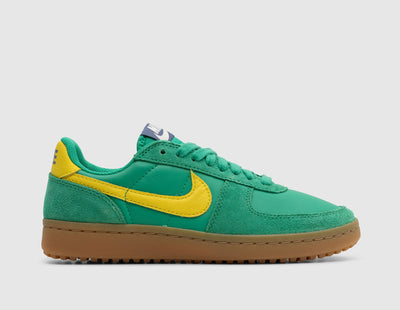 Nike Women's Field General Stadium Green / Lightning - Sail - Sneakers