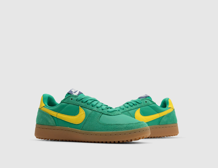Nike Women's Field General Stadium Green / Lightning - Sail