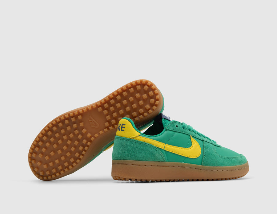 Nike Women's Field General Stadium Green / Lightning - Sail