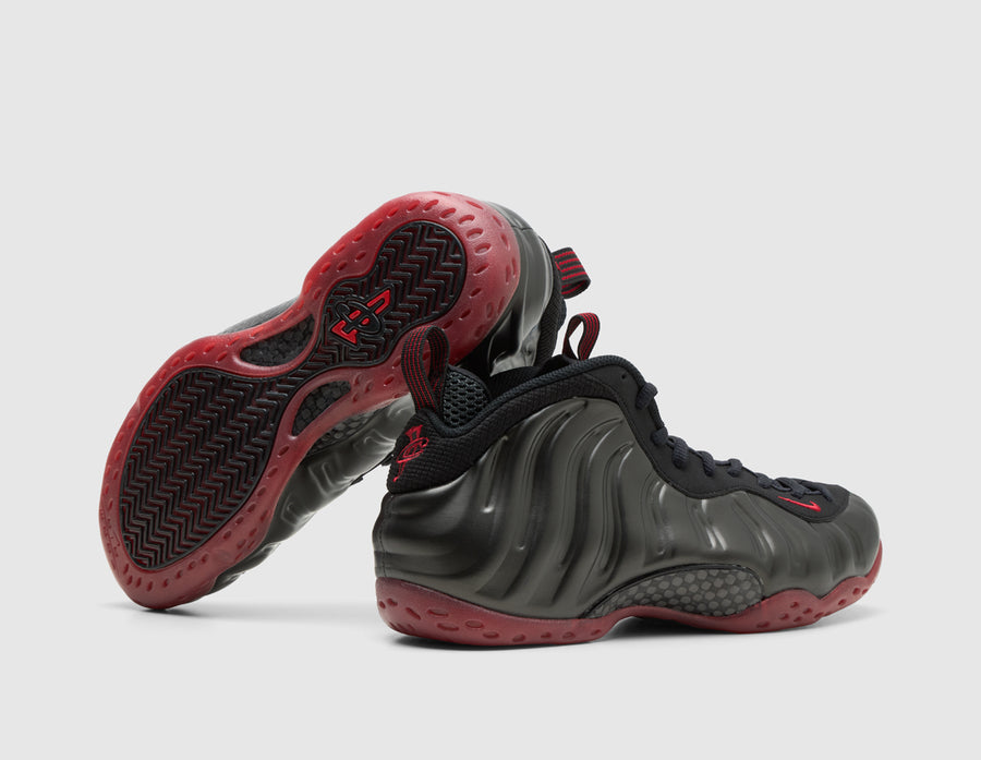 Nike Air Foamposite One Black / Varsity Red