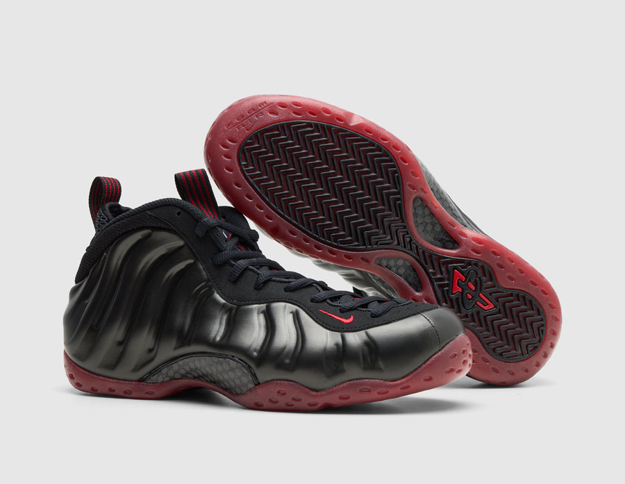 Nike Air Foamposite One Black / Varsity Red