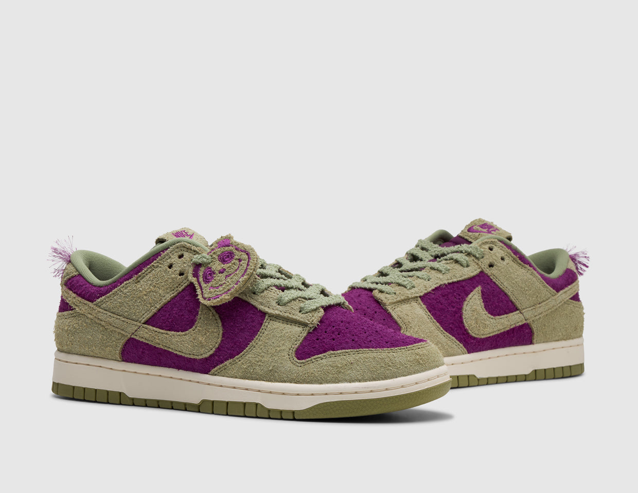 Nike Dunk Low Retro SE Viotech / Dusty Olive - Pale Ivory – size