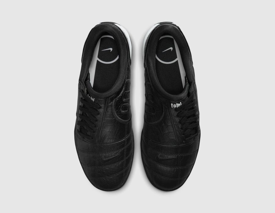 Nike Women's Total 90 Croc Black / White