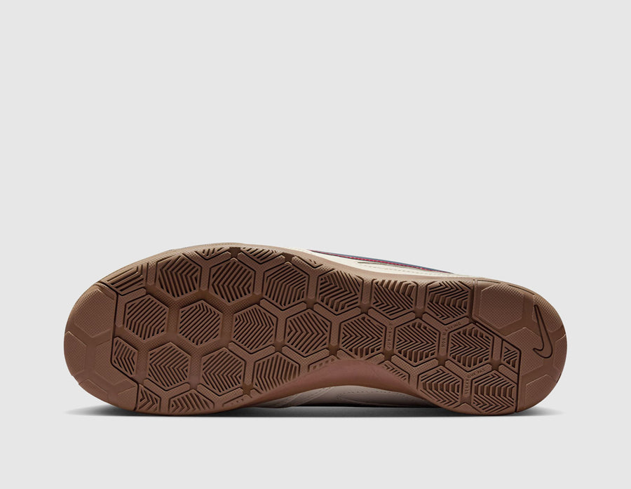 Nike Gato Pale Ivory / Thunder Blue - University Red