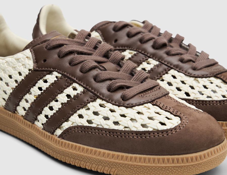 adidas Originals Women's Samba OG Cream White / Earth Strata
