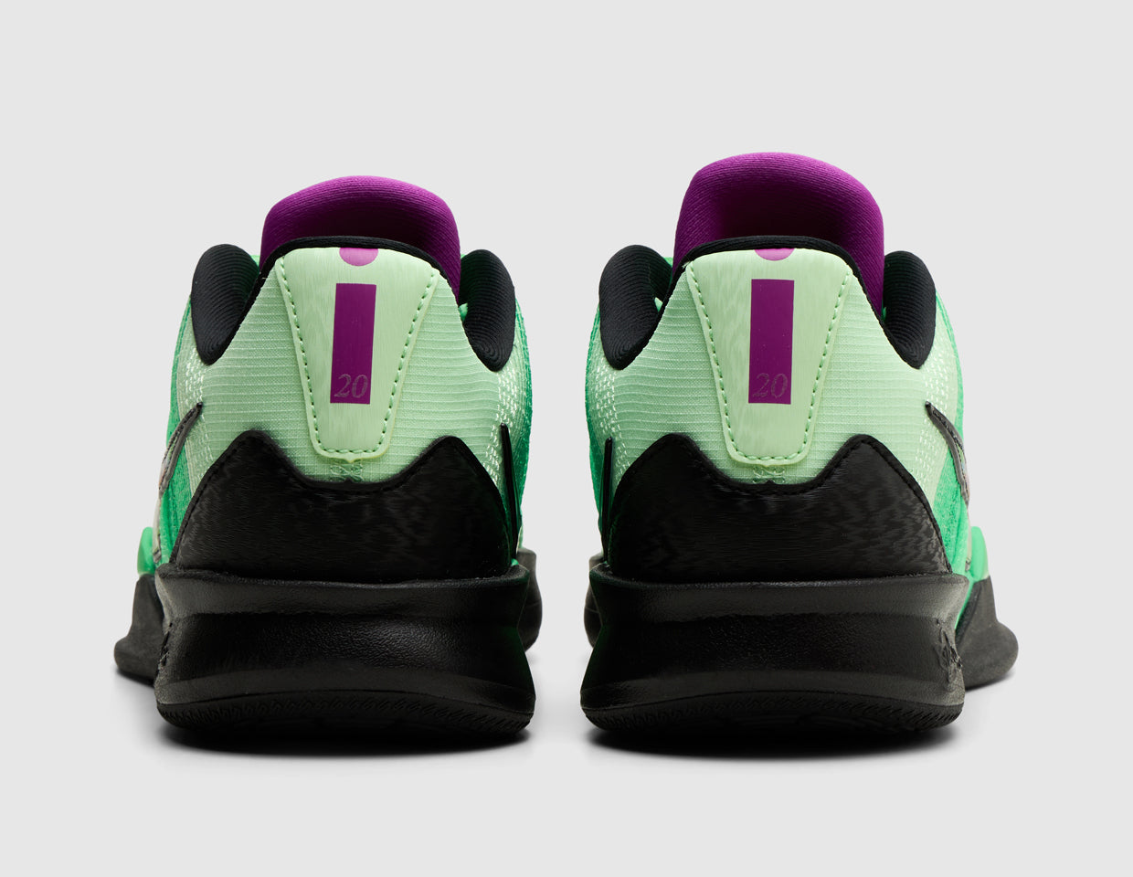 Nike Women's Sabrina 3 Green Shock / Black - Vapor Green – size