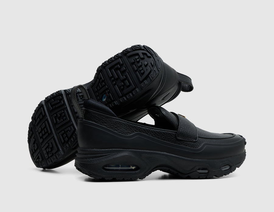 Nike Women's Air Max Phenomena Black / Metallic Gold