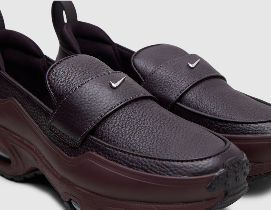 Nike Women's Air Max Phenomena Burgundy Crush / Metallic Silver