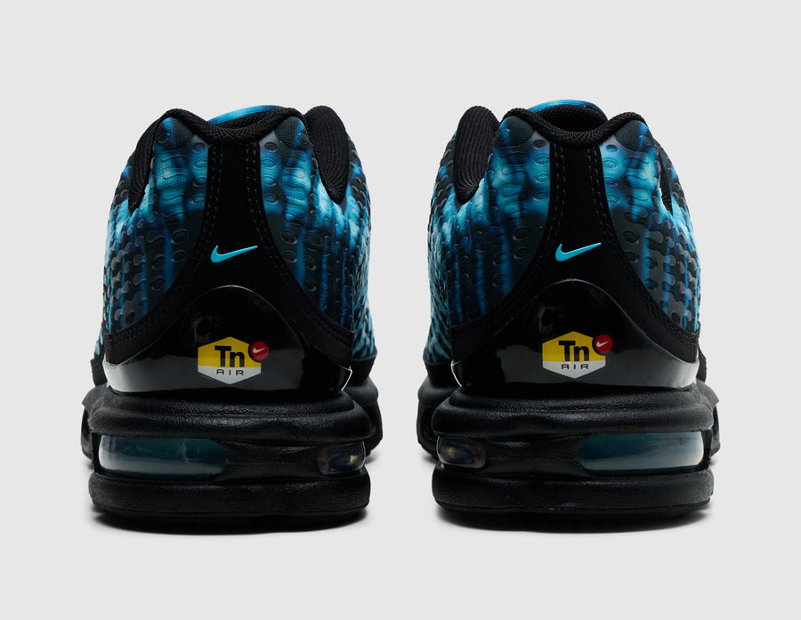 Nike Air Max Plus VII Black / Chrome - Gamma Blue