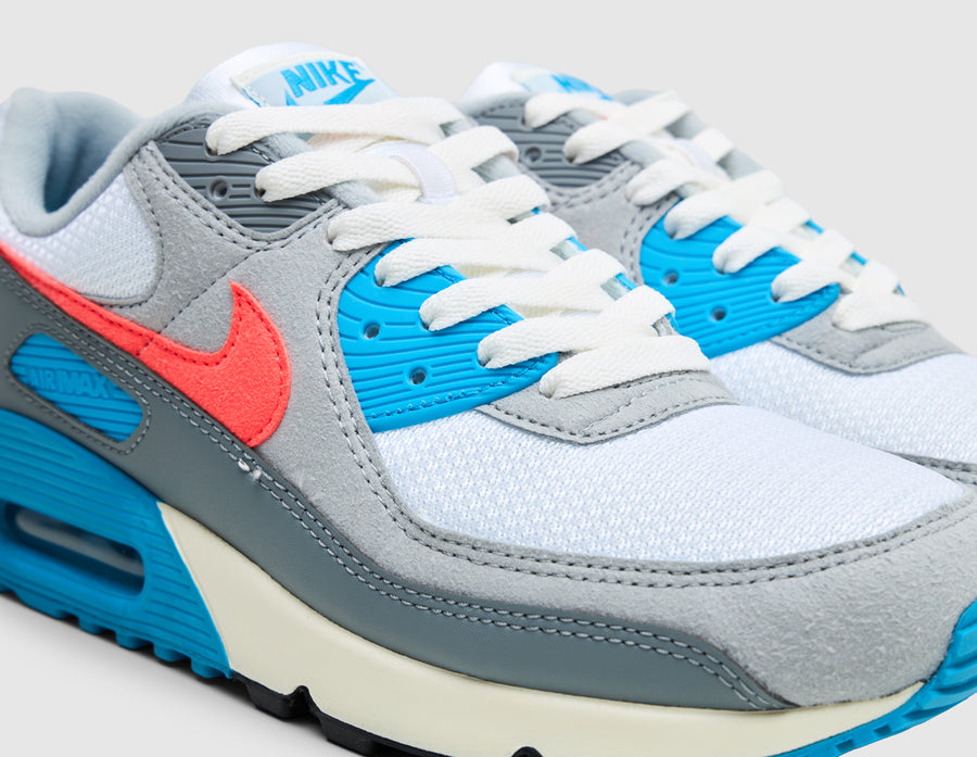 Nike Air Max III Cool Grey / Infrared 23 - Light Smoke Grey
