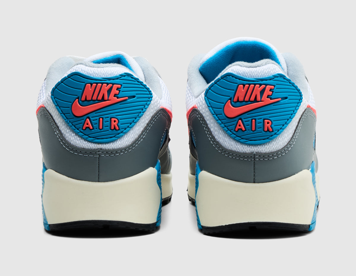 Nike Air Max III Cool Grey / Infrared 23 - Light Smoke Grey