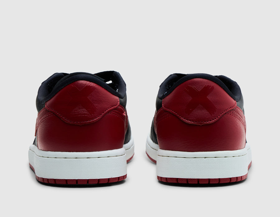 Jordan 1 Retro Low OG Black / Black - Varsity Red