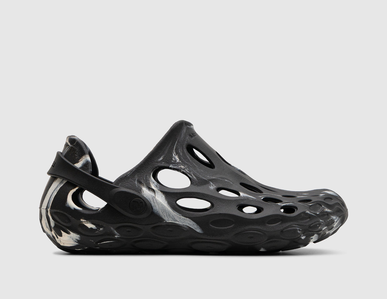 Merrell Hydro Moc Black / White – size? Canada