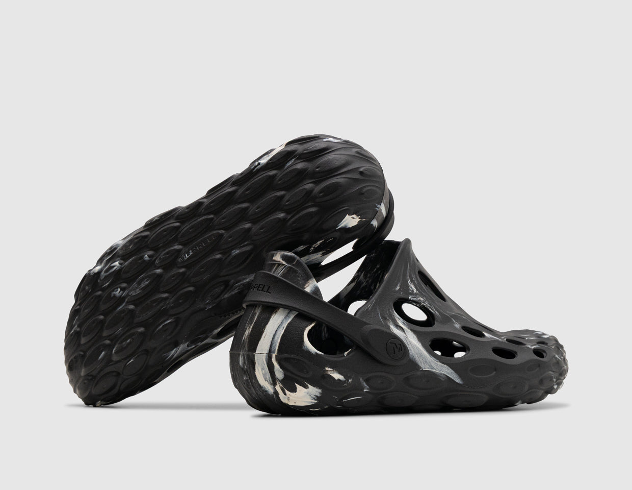Merrell Hydro Moc Black / White – size? Canada