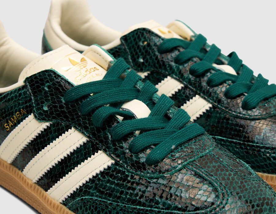 adidas Originals Women's Samba OG Cream White / Collegiate Green
